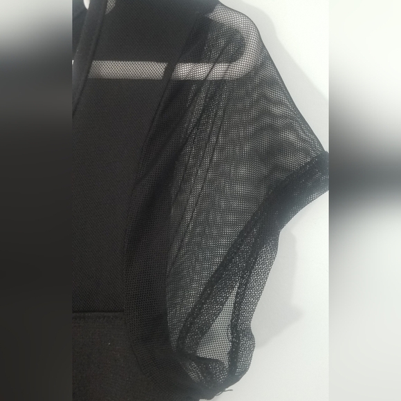 Charlotte Russe Black Sheer Side and Sleeve Cutout Bodycon Mini Dress Size Small - Picture 3 of 7